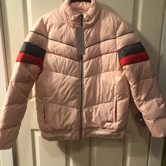 Sweaty Betty Jackets & Blazers - NWT Sweaty Betty Reggie Puffer Jacket. BRAND NEW